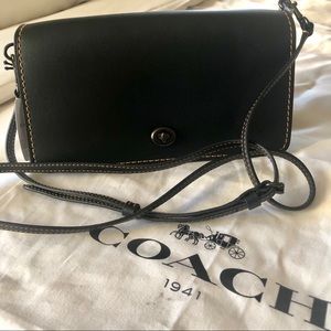 Coach Dinky Crossbody Bag (Black)